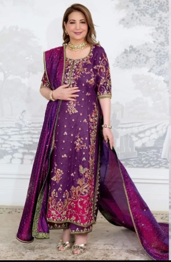 FARAH TALIB AZIZ COLLECTION 2025 - BITA MAGENTA KURTA