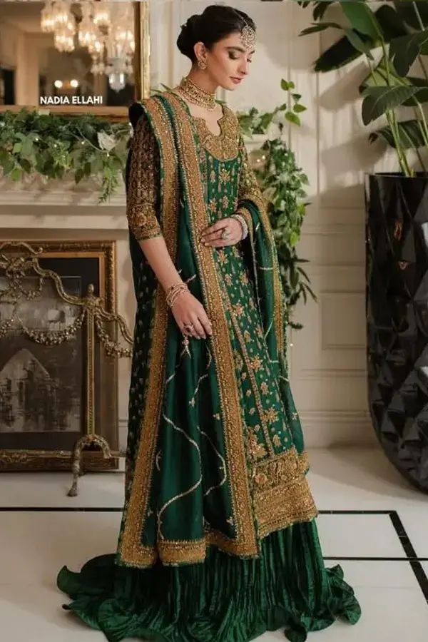 NADIA ELLAHI - MEHRUNISSA